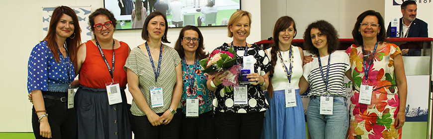 Antonia Ricci riceve il premio "Donne in Acaquacoltura" ad Aquafarm 2022