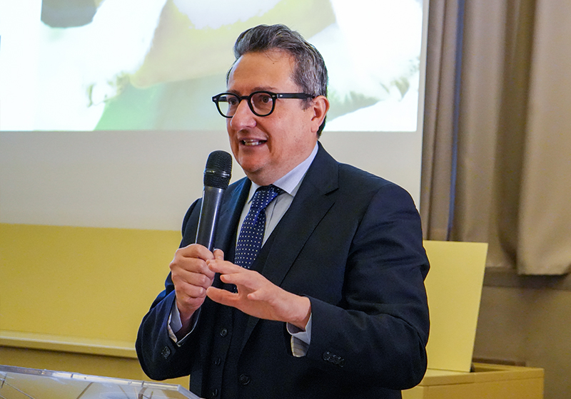 Alessandro Zotti - Dipartimento MAPS Università di Padova